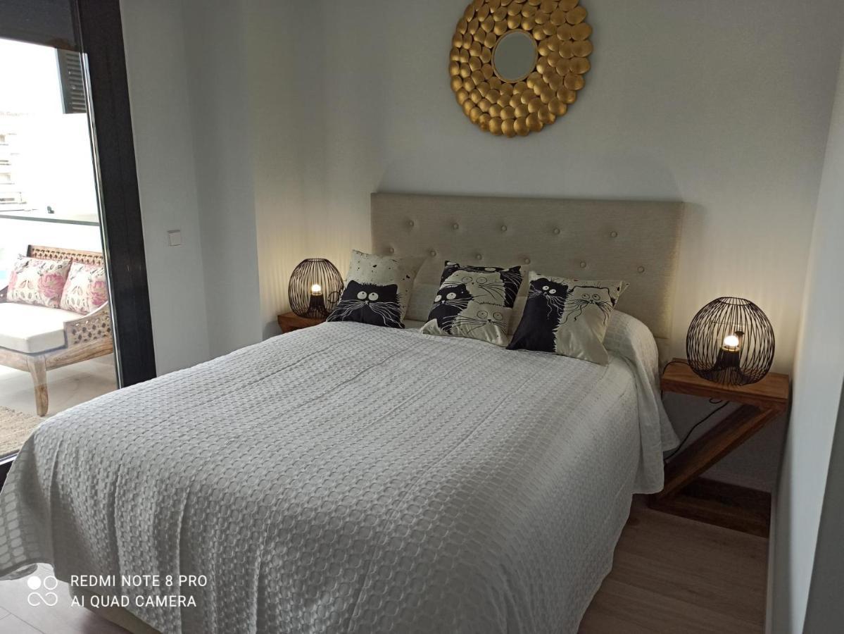 Teatinos Suite Μάλαγα Εξωτερικό φωτογραφία